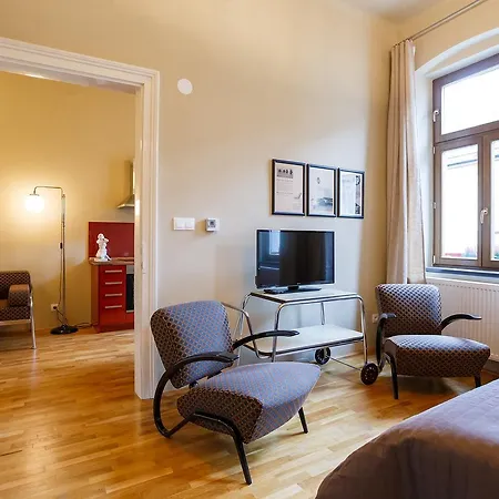 Apartahotel & Depandance Kopacka 4*